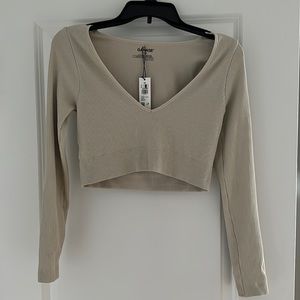 crop long sleeve